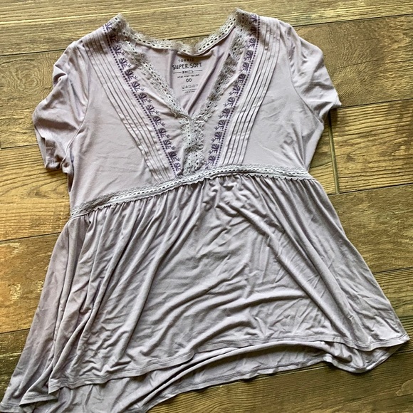 Torrid 00 lace boho empire top - Picture 2 of 4